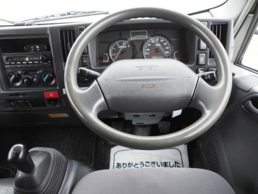 いすゞ エルフ 冷凍バン 小型 BKG-NMR85AN 年式 H22 [写真27]