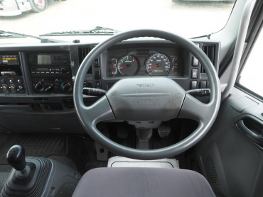 いすゞ フォワード 冷凍バン 中型 SKG-FRR90T2 年式 H24 [写真22]