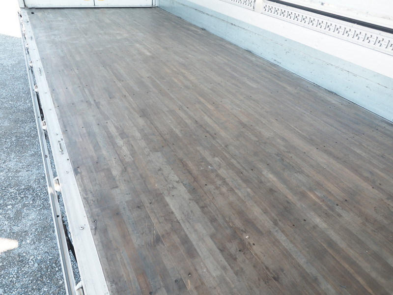 三菱ふそう ファイター ウイング車 中型 TKG-FK61F 年式 H27[写真23]