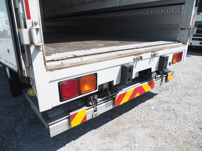 三菱ふそう ファイター ウイング車 中型 TKG-FK61F 年式 H27[写真29]