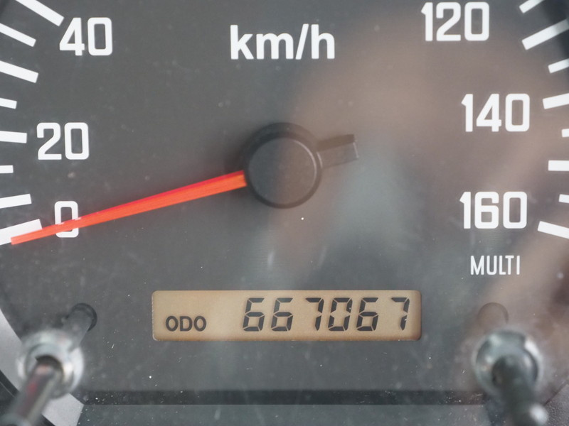 いすゞ フォワード 冷凍バン 中型 TKG-FRR90S2 年式 H25[写真29]