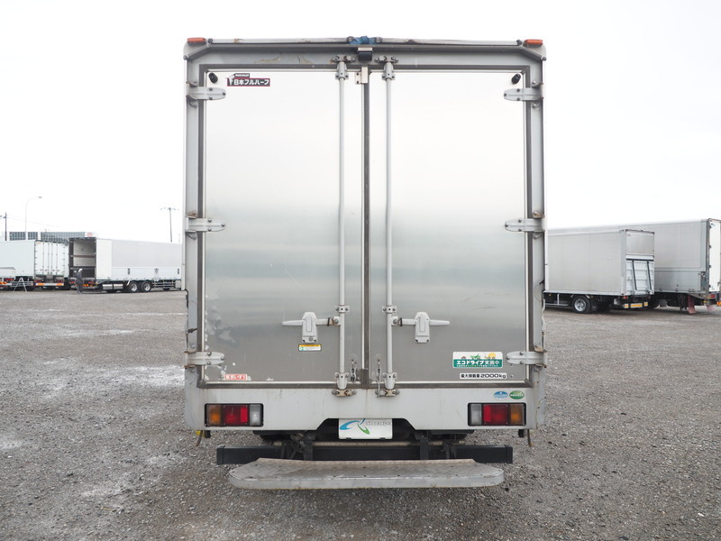 いすゞ エルフ ウイング車 小型 BKG-NPR85AN 年式 H22[写真06]