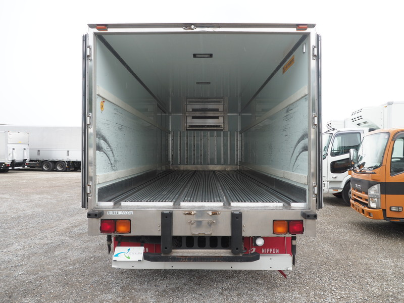 いすゞ フォワード 冷凍バン 中増t SKG-FSR90T2 年式 H25[写真17]