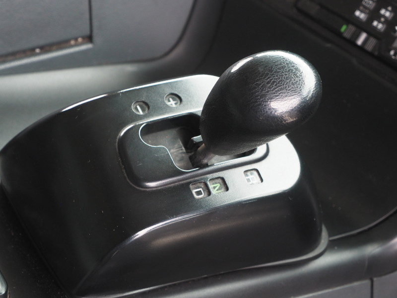 三菱ふそう スーパーグレート ウイング車 大型 BDG-FS54JZ 年式 H20[写真35]