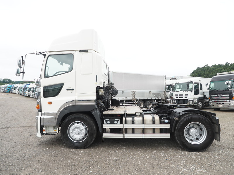 日野 プロフィア トラクタ 大型 QPG-SH1EDDG 年式 H27[写真11]