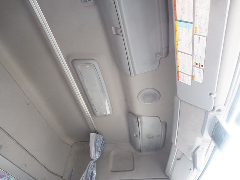 日野 プロフィア トラクタ 大型 QPG-SH1EDDG 年式 H27[写真23]