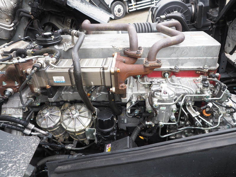 日野 プロフィア トラクタ 大型 QPG-SH1EDDG 年式 H27[写真34]