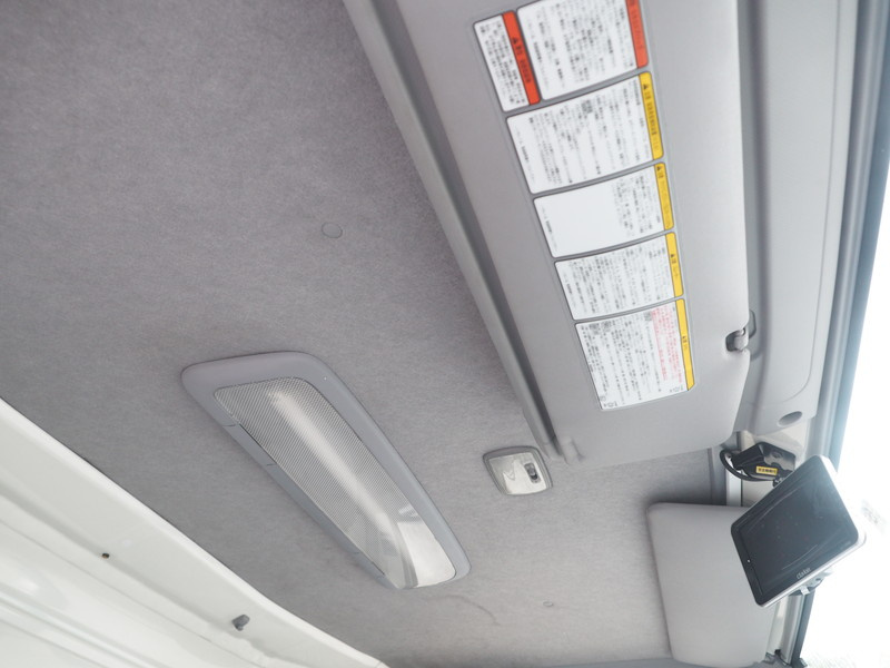 いすゞ エルフ バン車 小型 TKG-NPR85AN 年式 H26[写真17]