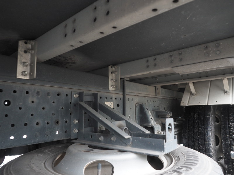 いすゞ エルフ バン車 小型 TKG-NPR85AN 年式 H26[写真21]