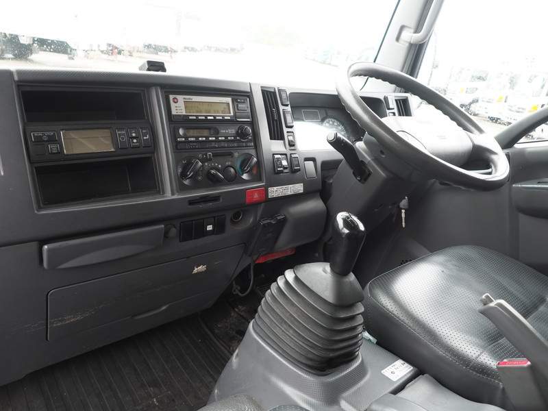 いすゞ エルフ 冷凍バン 小型 TKG-NPR85AN 年式 H26[写真26]