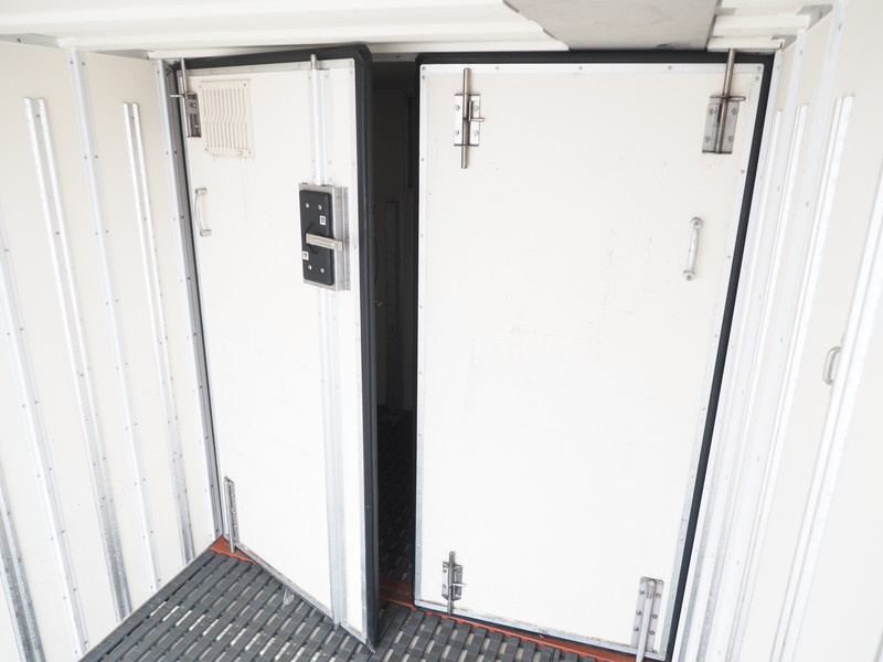 いすゞ エルフ 冷凍バン 小型 BKG-NLR85AN 年式 H23[写真20]