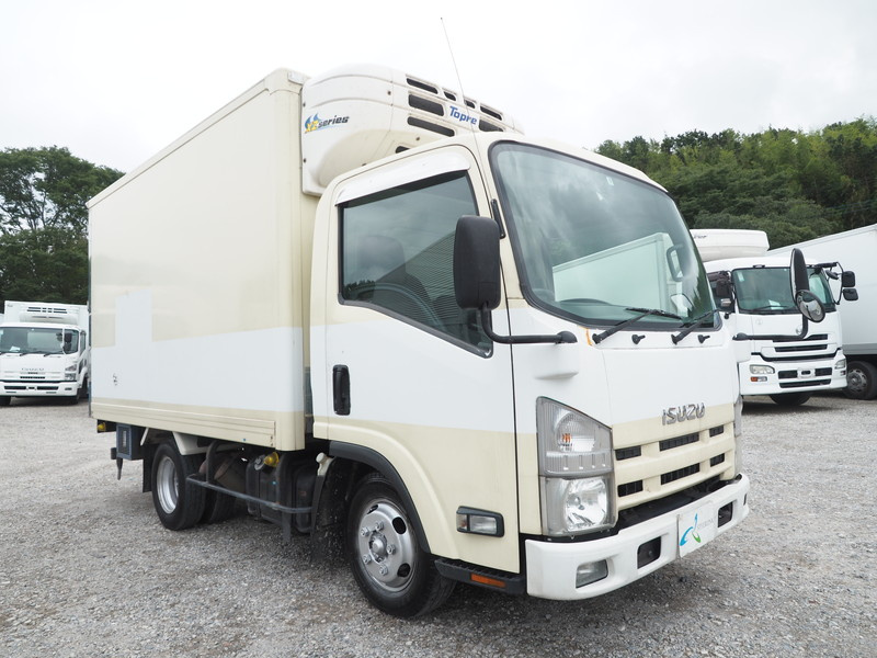 いすゞ エルフ 冷凍バン 小型 BKG-NLR85AN 年式 H23[写真04]