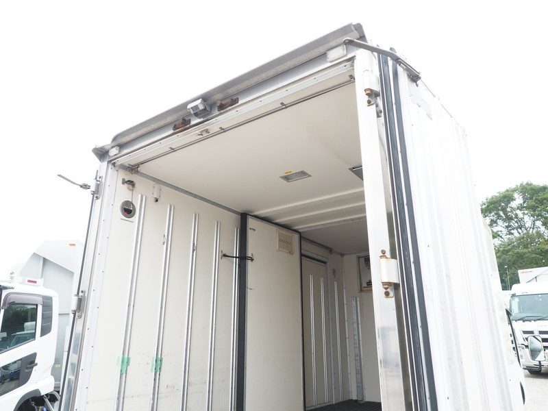 いすゞ エルフ 冷凍バン 小型 BKG-NLR85AN 年式 H23[写真15]