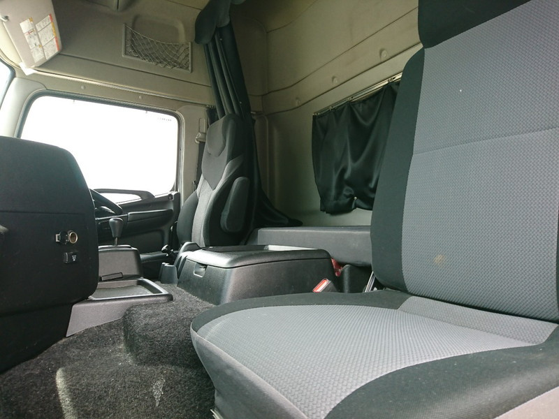 日野 グランドプロフィア ウイング車 大型 LKG-FW1EXBJ 年式 H23[写真32]