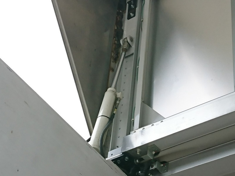 日野 グランドプロフィア ウイング車 大型 LKG-FW1EXBJ 年式 H23[写真15]