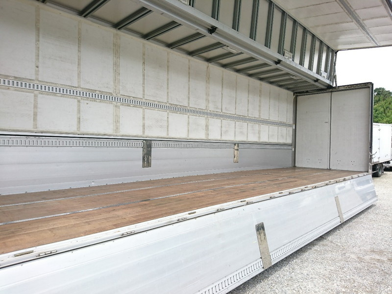 日野 グランドプロフィア ウイング車 大型 LKG-FW1EXBJ 年式 H23[写真18]