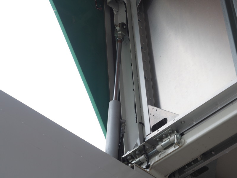 三菱ふそう スーパーグレート ウイング車 大型 QPG-FS64VZ 年式 H27[写真20]