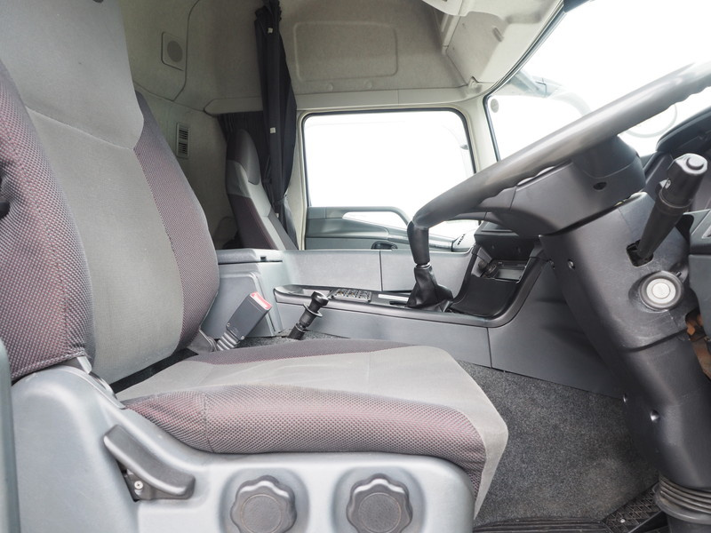 三菱ふそう スーパーグレート ウイング車 大型 QPG-FS64VZ 年式 H27[写真34]