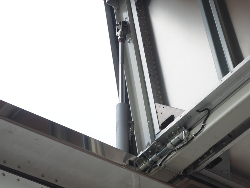 三菱ふそう スーパーグレート ウイング車 大型 QPG-FS64VZ 年式 H27[写真16]