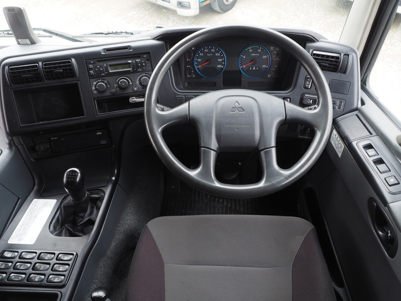 三菱ふそう スーパーグレート ウイング車 大型 QPG-FS64VZ 年式 H27[写真36]