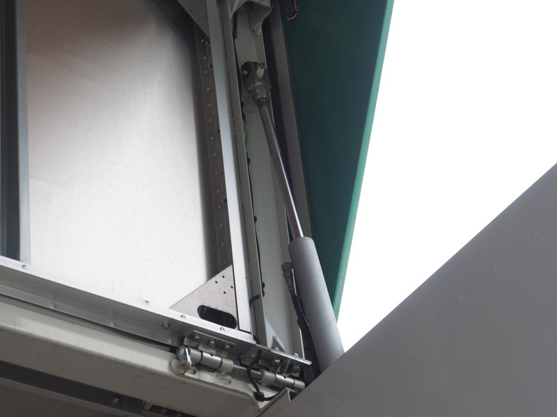 三菱ふそう スーパーグレート ウイング車 大型 QPG-FS64VZ 年式 H27[写真15]