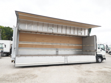 いすゞ ギガ ウイング車 大型 QKG-CYJ77A 年式 H25 [写真10]