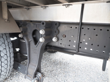 いすゞ フォワード 冷凍バン 中増t SKG-FSR90T2 年式 H25 [写真32]