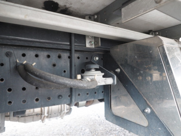 いすゞ エルフ ウイング車 小型 BKG-NPR85AN 年式 H22 [写真21]