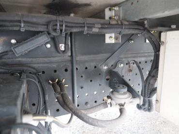 いすゞ エルフ 冷凍バン 小型 TKG-NPR85AN 年式 H26 [写真32]