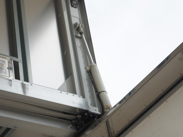 日野 グランドプロフィア ウイング車 大型 QKG-FW1EXBJ 年式 H24 [写真19]