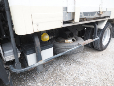 いすゞ エルフ 冷凍バン 小型 BKG-NLR85AN 年式 H23 [写真12]