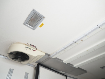 いすゞ エルフ 冷凍バン 小型 BKG-NLR85AN 年式 H23 [写真21]