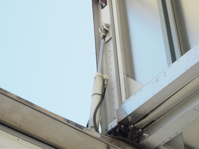 日野 グランドプロフィア ウイング車 大型 LKG-FW1EXBJ 年式 H23[写真15]