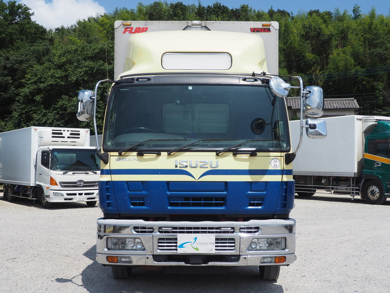 いすゞ ギガ ウイング車 大型 PDG-CYJ77W8 年式 H22[写真03]