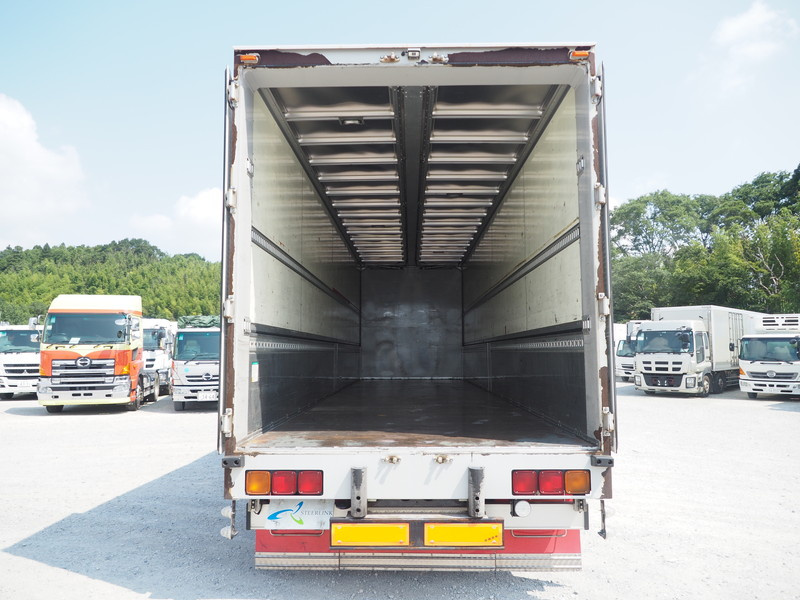 いすゞ ギガ ウイング車 大型 PKG-CYJ77W8 年式 H21[写真24]