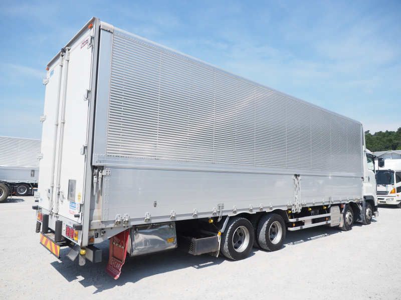 いすゞ ギガ ウイング車 大型 QPG-CYJ77B 年式 H28[写真05]