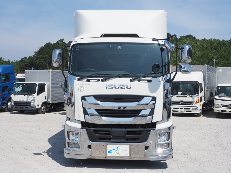いすゞ ギガ ウイング車 大型 QPG-CYJ77B 年式 H28[写真03]