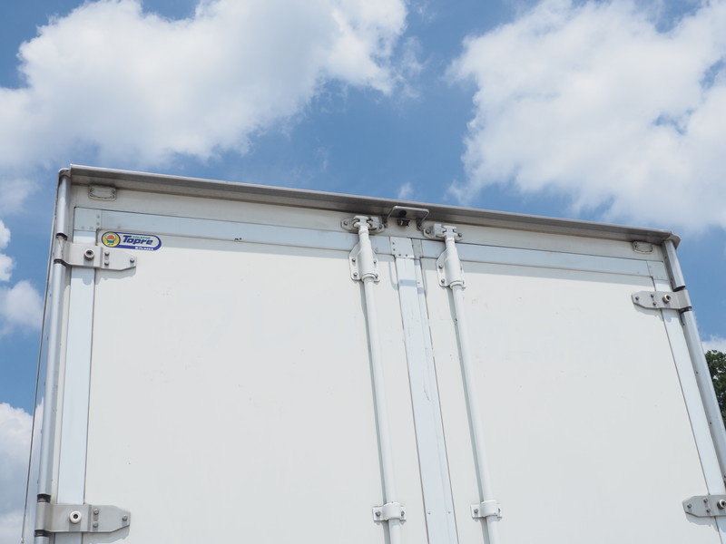 日野 レンジャー 冷凍バン 中型 TKG-FC9JKAG 年式 H28[写真22]