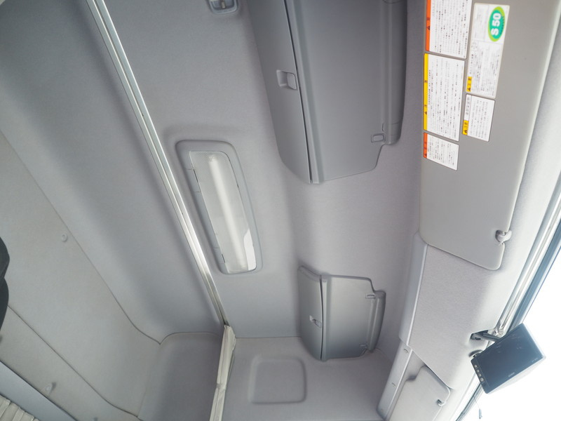 日野 グランドプロフィア ウイング車 大型 BDG-FW1EXYG 年式 H19[写真32]