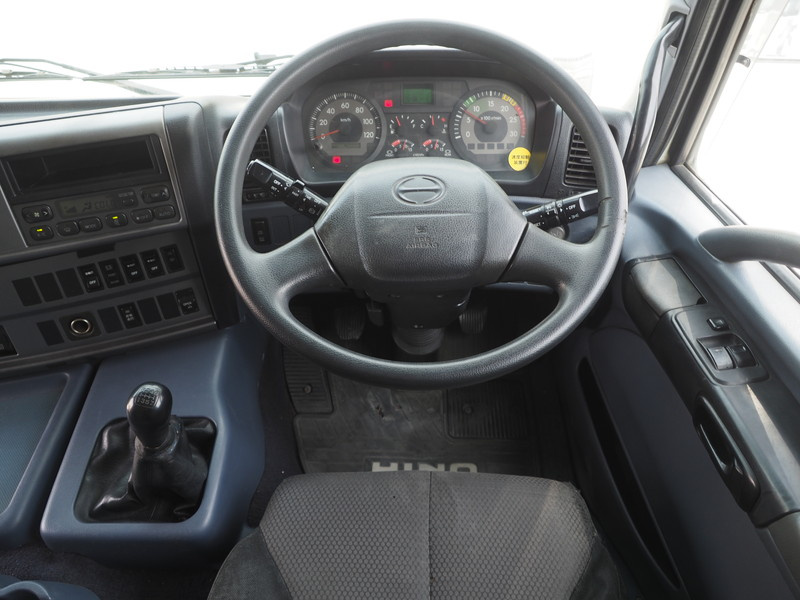 日野 グランドプロフィア ウイング車 大型 BDG-FW1EXYG 年式 H19[写真27]