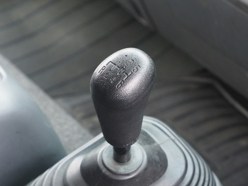 いすゞ フォワード ウイング車 中型 PDG-FRR34T2 年式 H23[写真13]