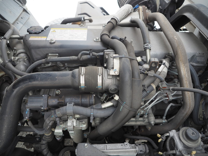 いすゞ フォワード ウイング車 中型 PDG-FRR34T2 年式 H23[写真16]