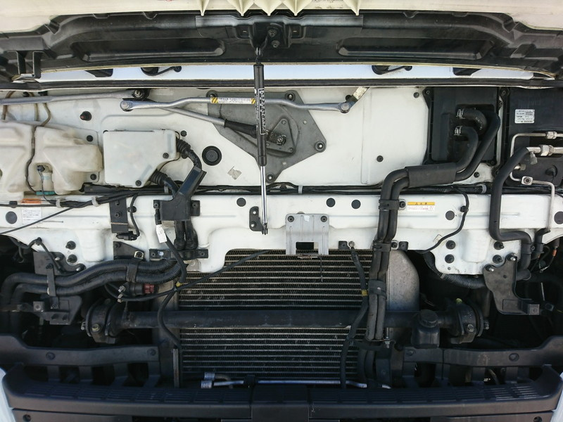 いすゞ ギガ ウイング車 大型 QKG-CYJ77A 年式 H26[写真47]