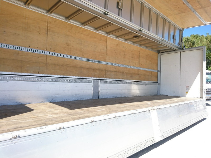 いすゞ ギガ ウイング車 大型 QKG-CYJ77A 年式 H26[写真19]