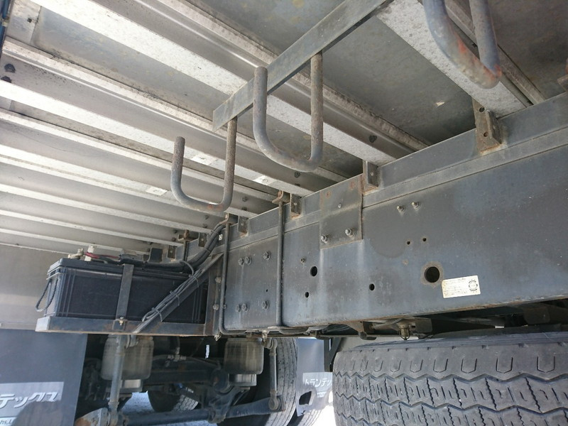 三菱ふそう スーパーグレート 冷凍バン 大型 LKG-FU54VZ 年式 H24[写真32]