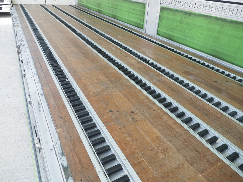 いすゞ ギガ ウイング車 大型 LKG-CYJ77A 年式 H24[写真23]