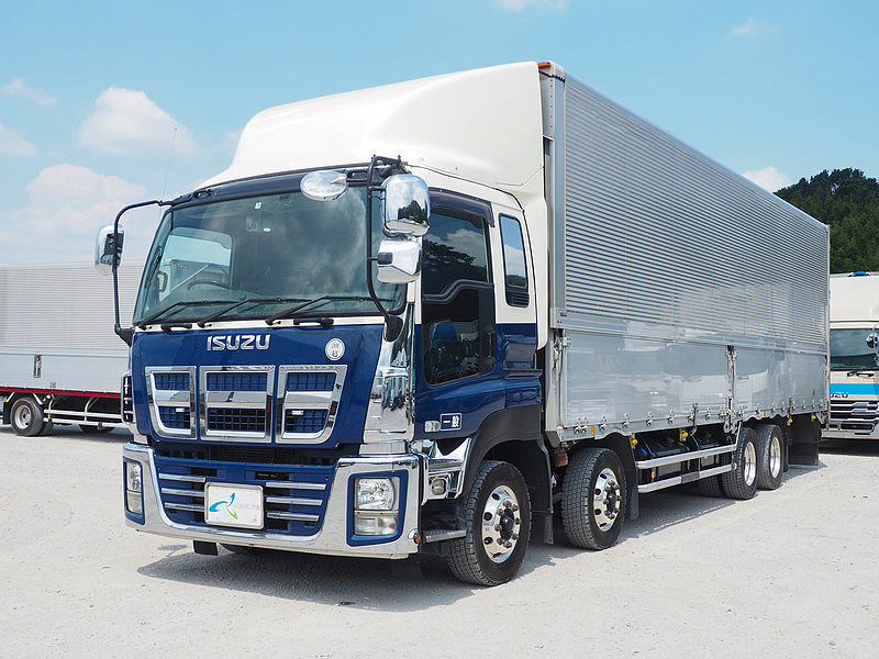 いすゞ ギガ ウイング車 大型 LKG-CYJ77A 年式 H24[写真01]