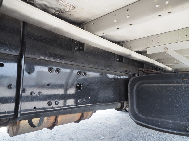 三菱ふそう ファイター ウイング車 中型 PDG-FK61F 年式 H19[写真33]