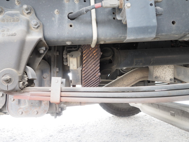 いすゞ ギガ ウイング車 大型 LKG-CYJ77A 年式 H22[写真43]