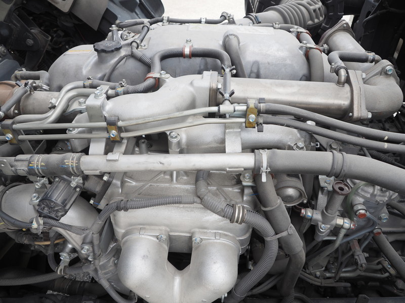 いすゞ ギガ ウイング車 大型 LKG-CYJ77A 年式 H22[写真48]